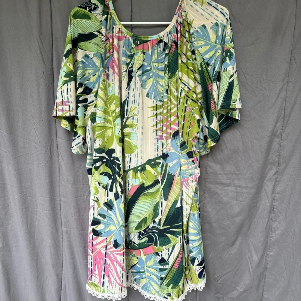Green and Pink Ruffled Tunic - Picture 8 of 10